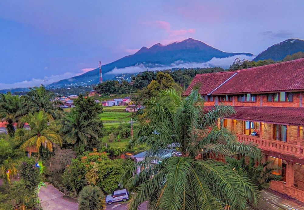 9 Info Jawa Dwipa Resort, Menginap Nuansa Jawa Kuno di Tawangmangu