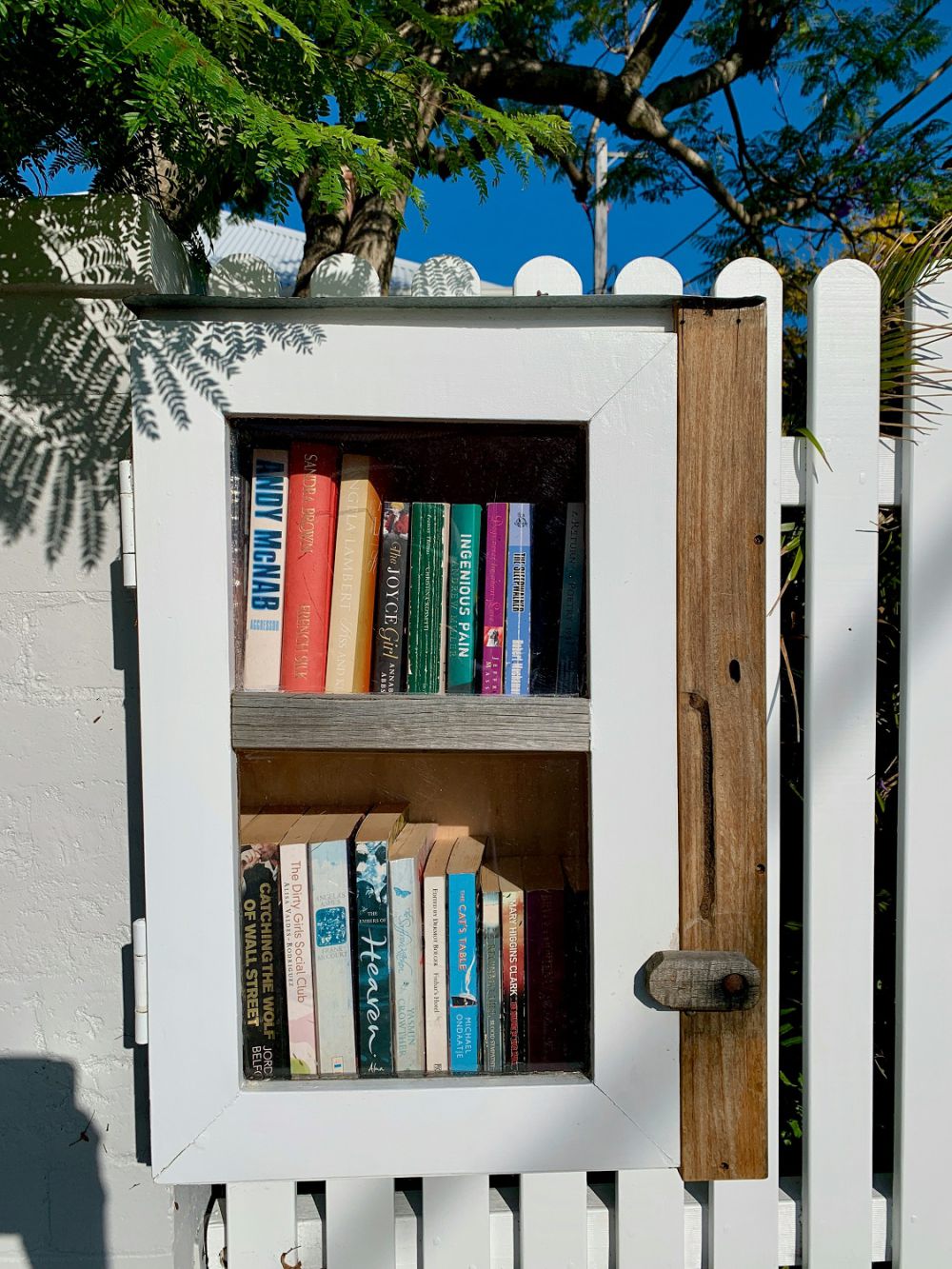 9 Ide Outdoor Library, Bantu Anak Lebih Gemar Membaca