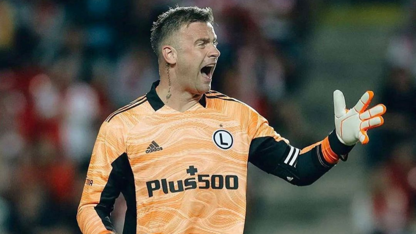 4 Kiper Tertua dalam Sejarah Liga Europa