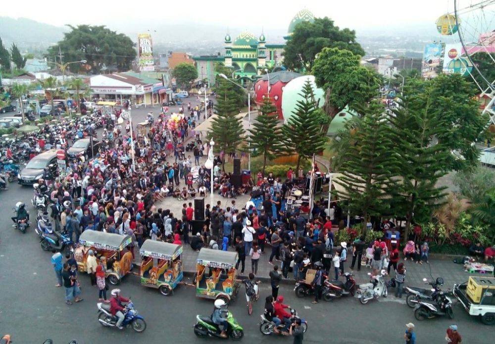 5 Rekomendasi Lokasi Pasar Takjil di Malang Raya