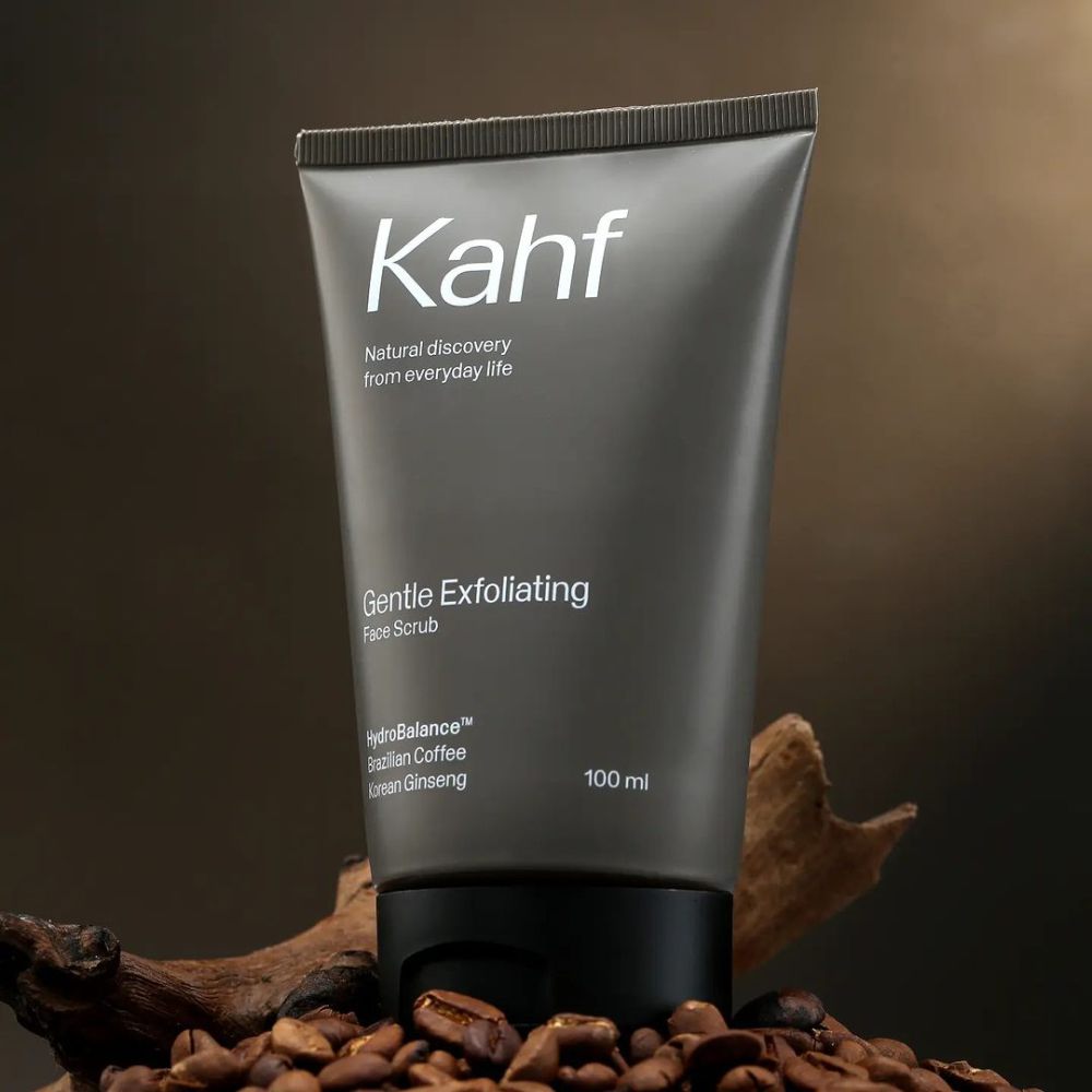 5 Rekomendasi Face Scrub Cowok dengan Butiran Halus