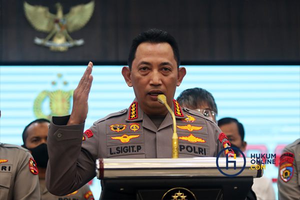 Mantan Kadiskes Kampar Gugat Polda Riau Rp15 Miliar