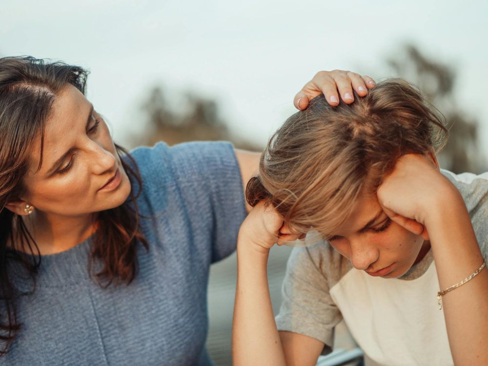 6 Tindakan Orangtua saat Anak Jadi Korban Bullying