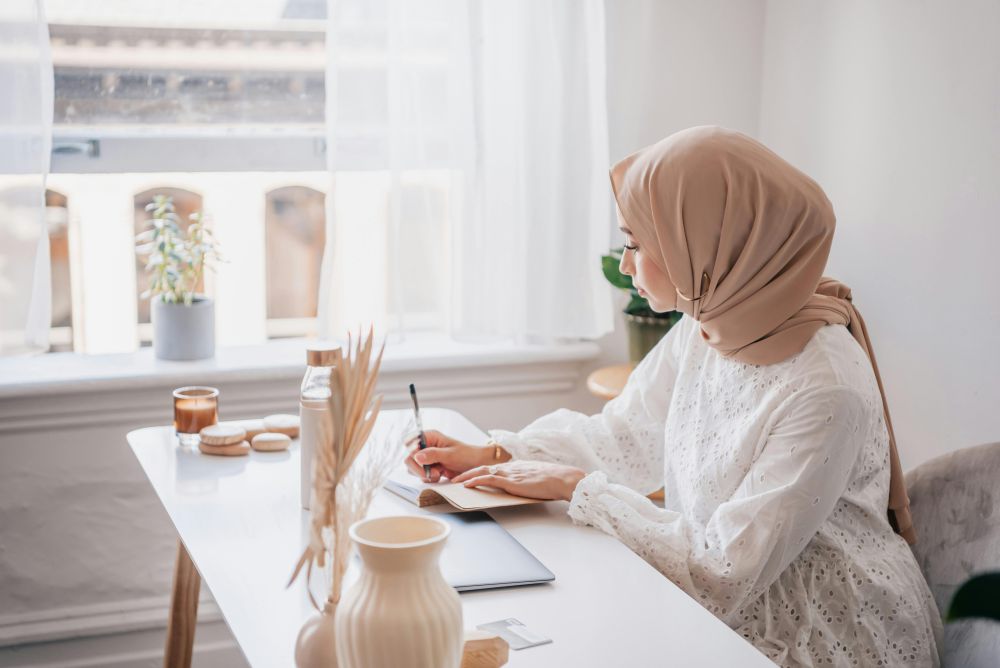 6 Sumber Inspirasi Bagi Penulis selama Bulan Ramadan, Anti Habis Ide! 