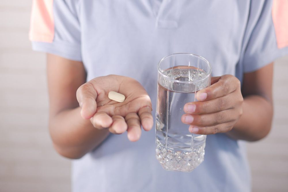 7 Obat yang Tidak Boleh Diminum Bersama Susu