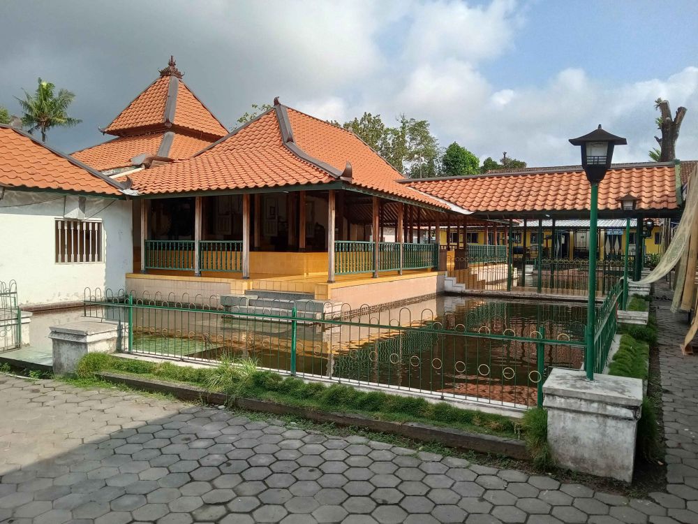 4 Lokasi Masjid Pathok Negoro, Pilar Religius Kesultanan Yogyakarta
