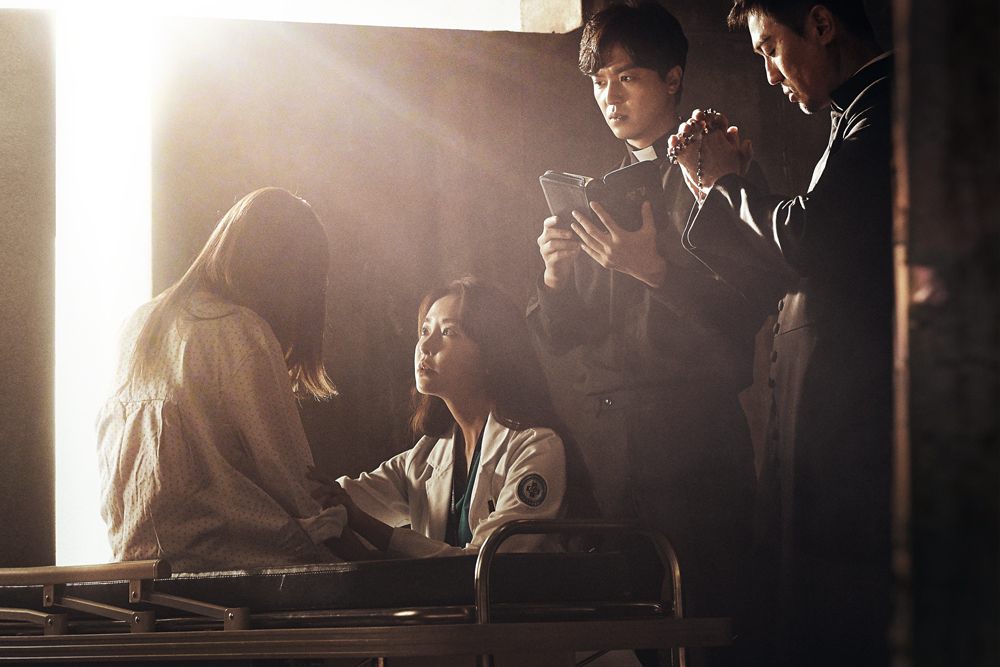 7 Korean Dramas Similar To The Film Exhuma, Occult Genre Full Of Mystery
