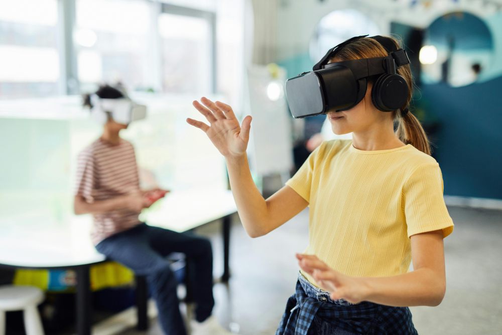 5 Manfaat Menggunakan Teknologi Virtual Reality di Kelas