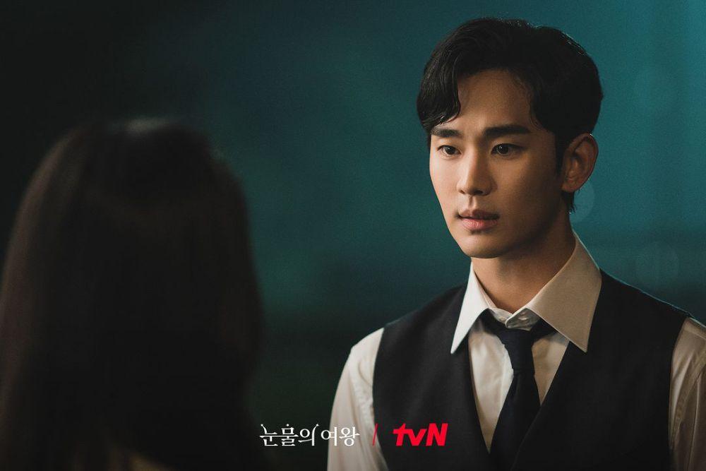 7 Bukti Baek Hyun Woo Pengacara yang Kompeten di Drama Queen