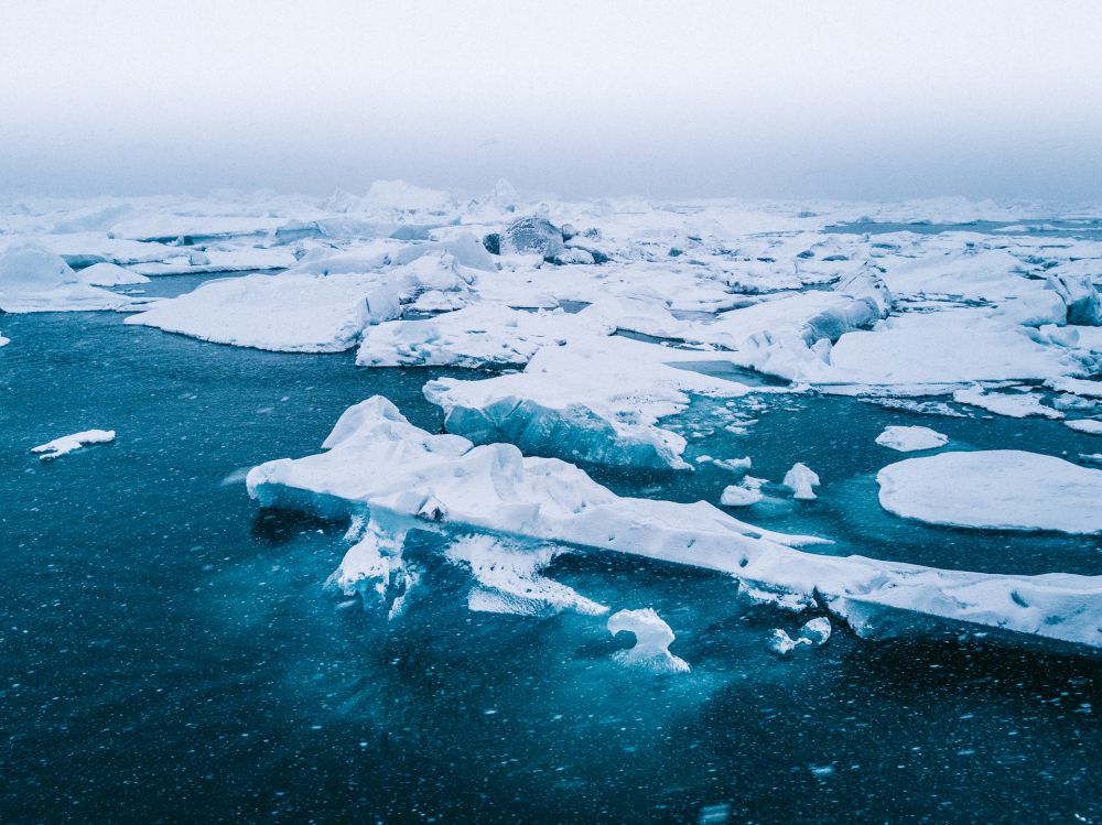 Mengapa Antartika Jauh Lebih Dingin Dari Arktik? Ini Jawabannya