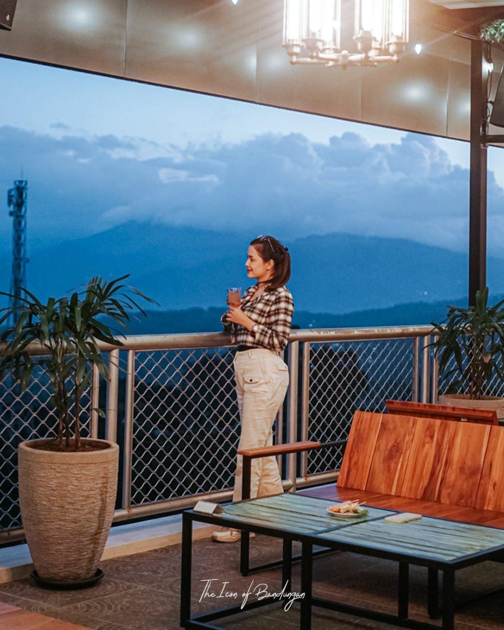 Griya Persada Bandungan, Hotel dan Villa di Semarang View Gunung