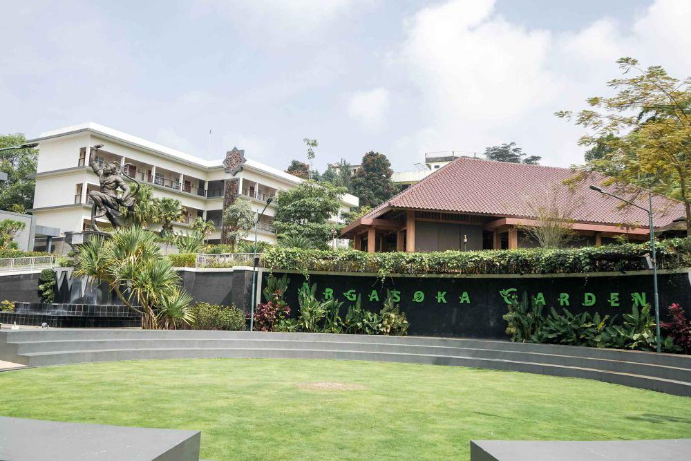 Griya Persada Bandungan, Hotel dan Villa di Semarang View Gunung