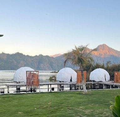 9 Tempat Glamping Di Pinggir Danau Batur Kintamani