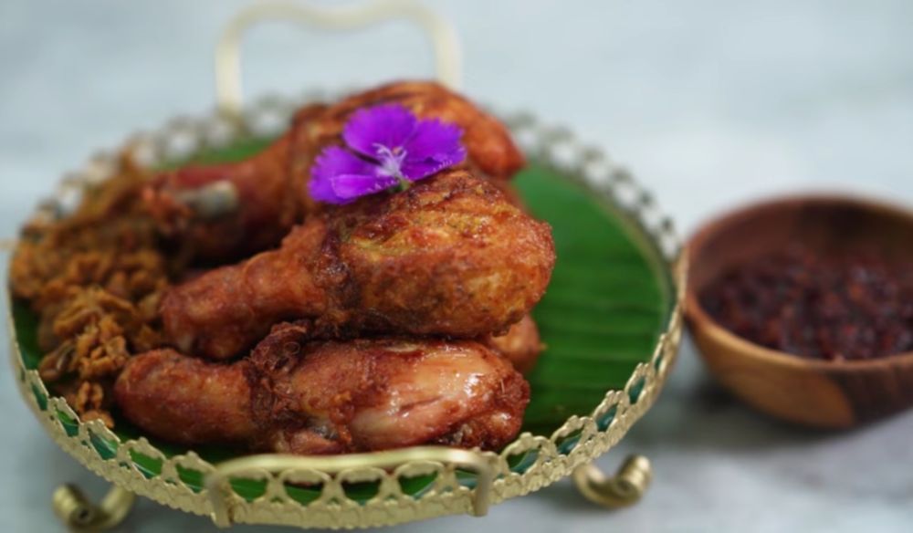 Resep Ayam Goreng Rempah Melayu Sambal Belacan, Nikmat Abis!