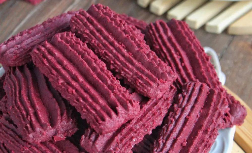 Resep Kue Semprit Red Velvet