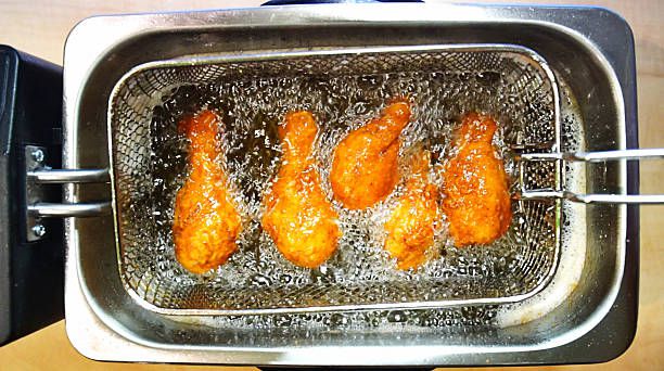 10 Tips Menggoreng Ayam Krispi ala Restoran Cepat Saji, Awet Renyahnya
