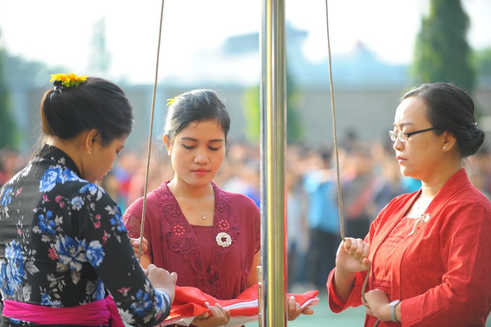 3 Jasa Berharga RA Kartini bagi Kemerdekaan Perempuan di Indonesia  