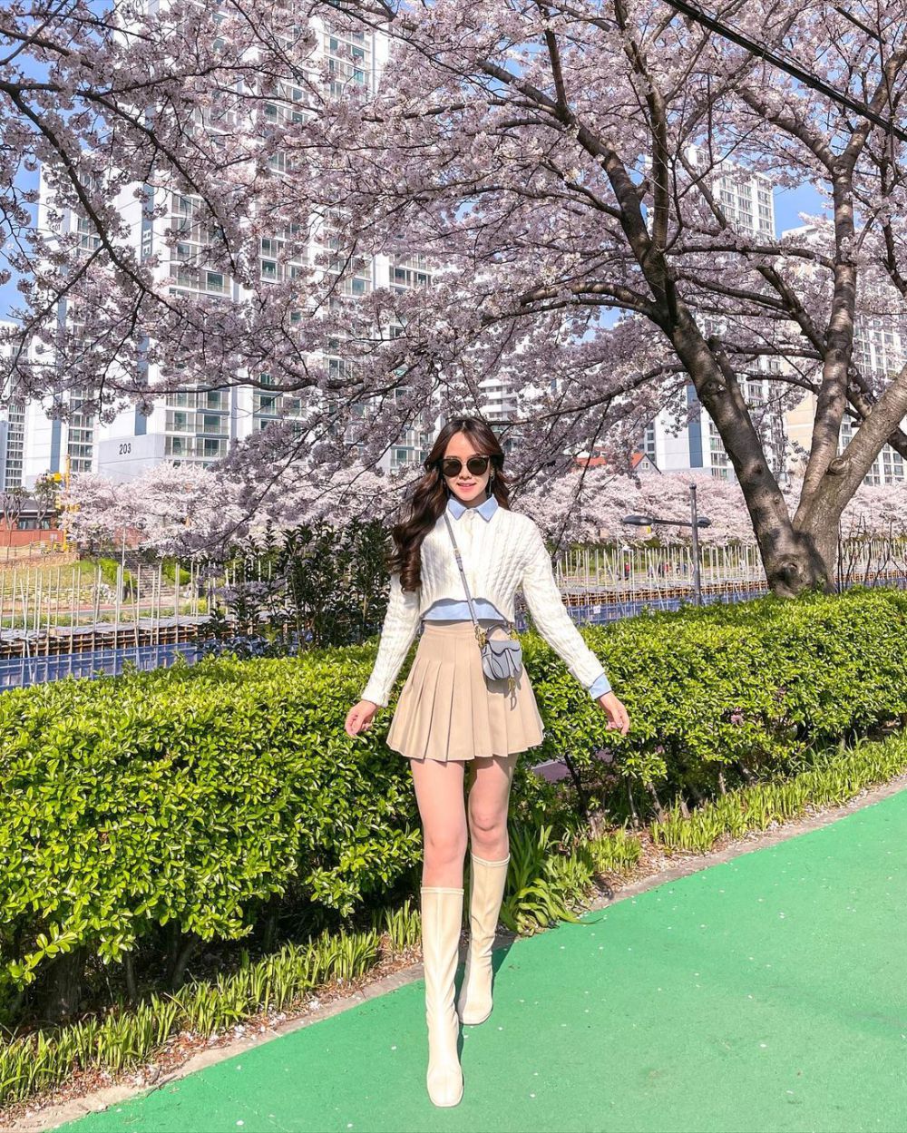 9 Ide Outfit Korean Style ala Cindy Utama, Auto Fashionable!