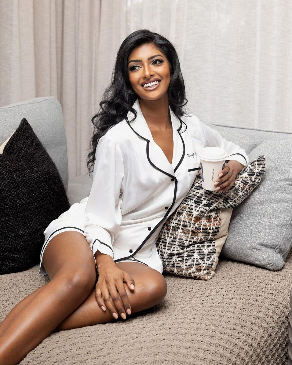 7 Potret Miss Supranational Afsel 2024 Bryoni Govender