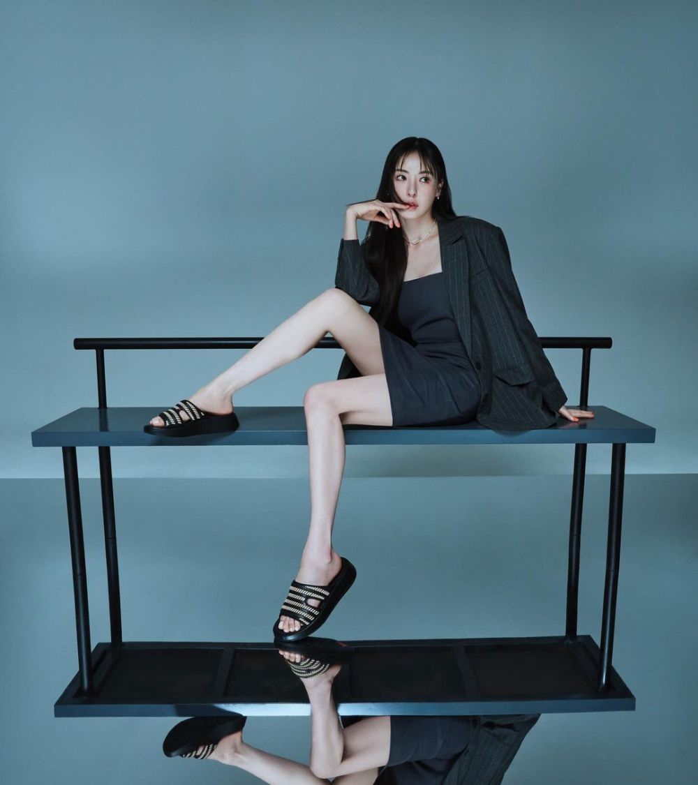 12 Gaya Fashion Stylish ala Lee Da Hee, Classy!