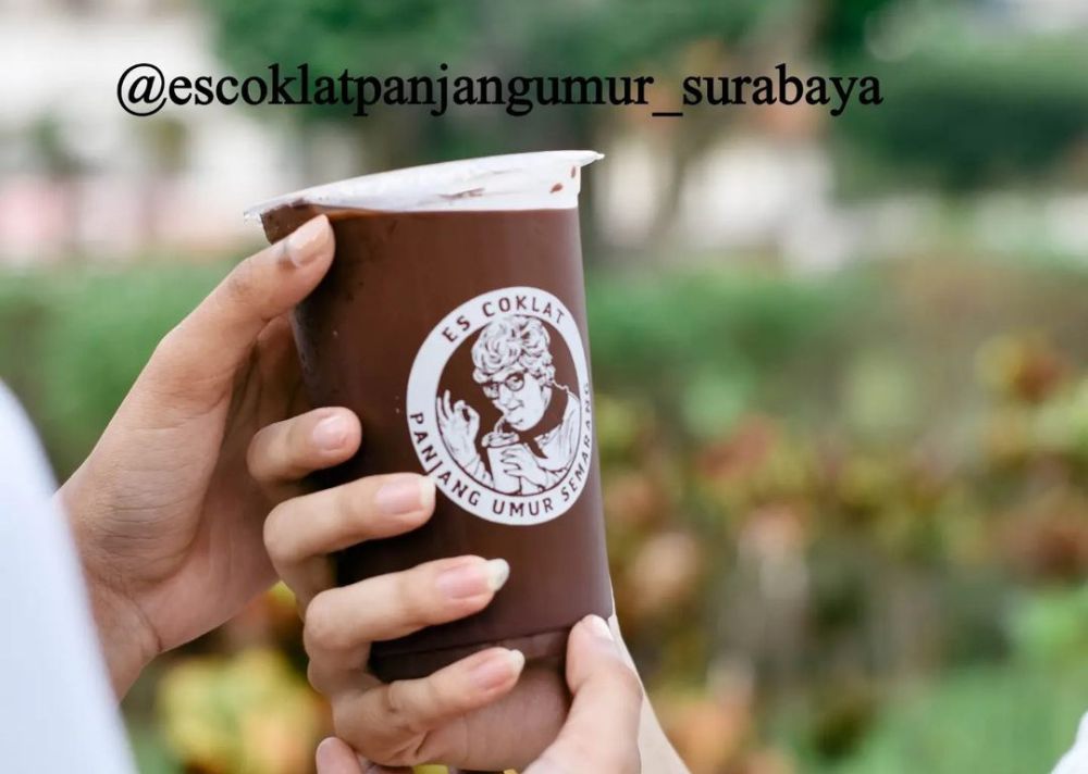 5 Rekomendasi Es Coklat di Surabaya, Manis dan Kental