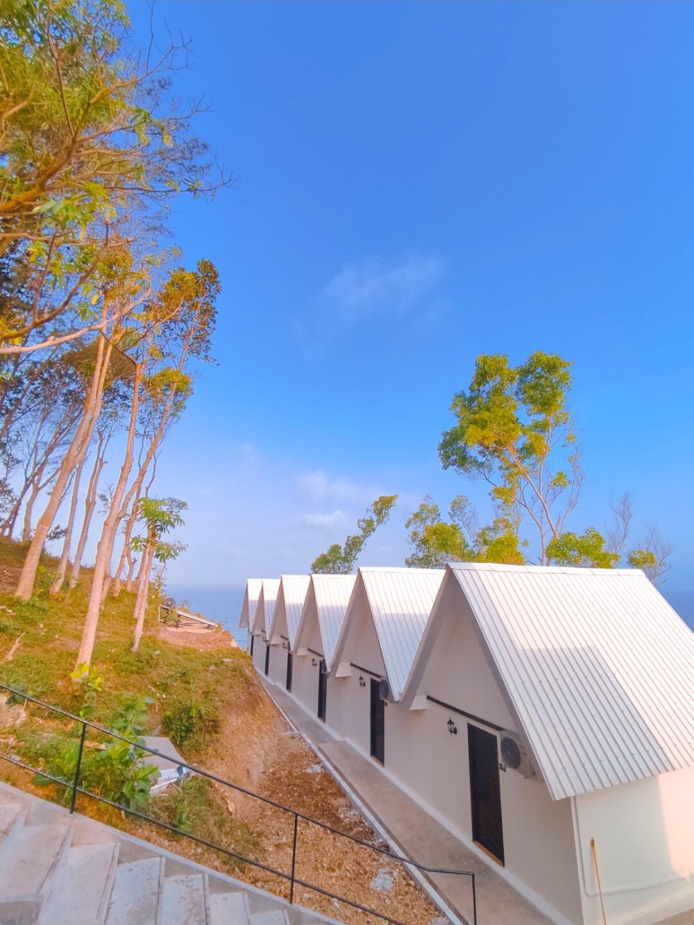 10 Potret Sagara Glamping and Villa Kebumen, Menginap View Samudra