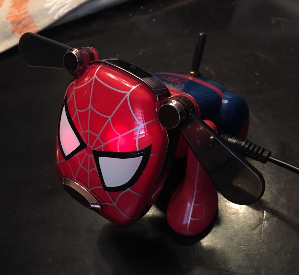 7 Benda Tema Spider-Man Terunik di Toko Barang Bekas