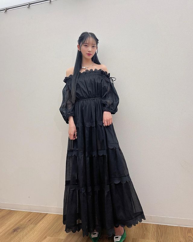 11 Outfit Dress ala Miona Hori yang Bikin Tampilan jadi Lebih Anggun