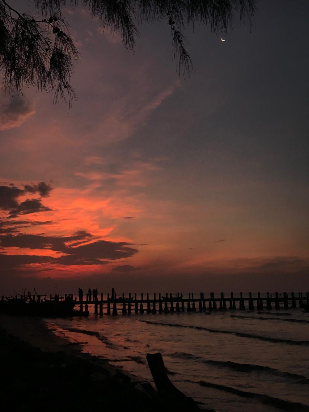 Pantai Pasir Putih Wates Rembang: Lokasi, Rute, dan Tipsnya