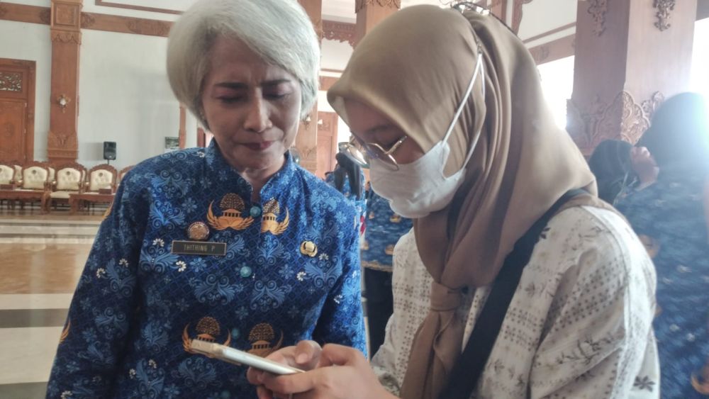 Kisah Guru Honorer di Madiun, 20 Tahun Mengabdi dan Baru Diangkat PPPK