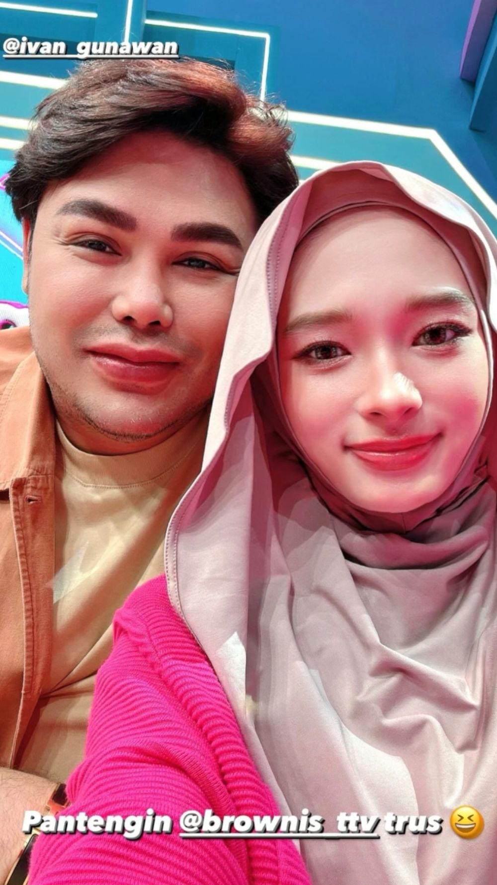 7 Potret Kedekatan Ivan Gunawan dan Inara Rusli, Dijodohkan Warganet!