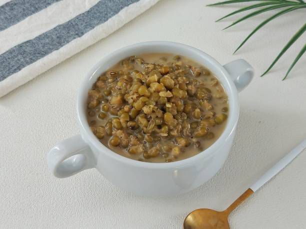 7 Pilihan Kedai Es Bubur Kacang Hijau di Surabaya