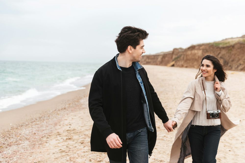 5 Cara Mendekati Pasangan yang Sulit Menyalurkan Emosi