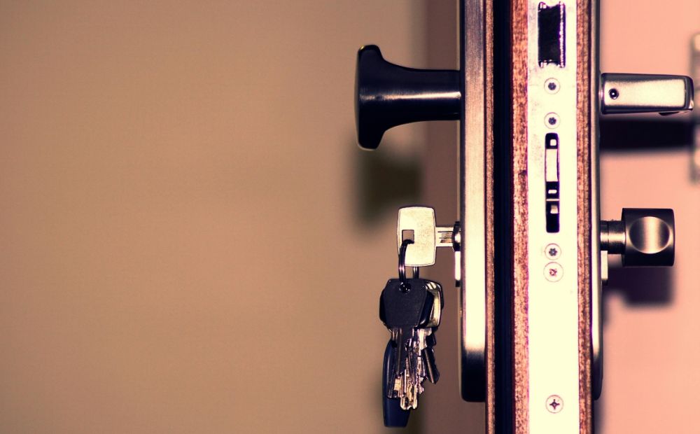 5 Tipe Kunci Pintu yang Cocok untuk Rumahmu, Pilih Mana?