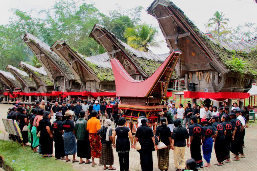 8 Hal Unik Tana Toraja dalam Novel Pertanyaan kepada Kenangan