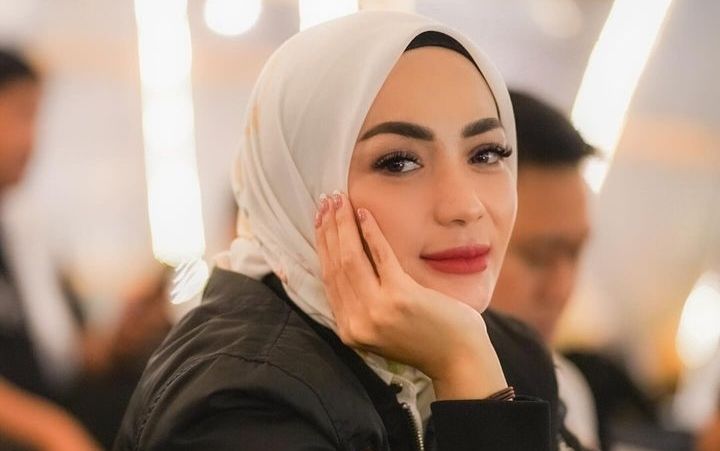 Email dalam Jual Beli Online: Pilar Komunikasi dan Keamanan Transaksi