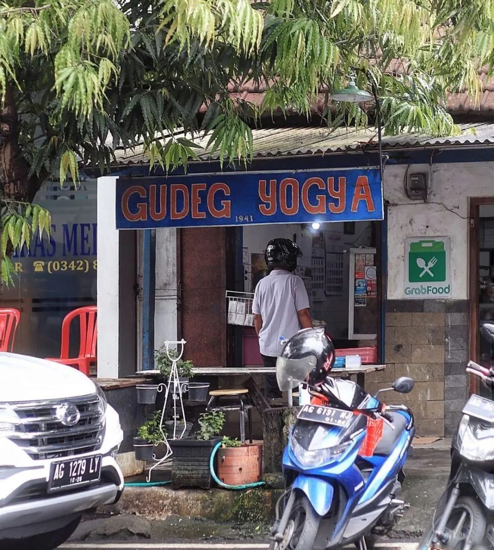 5 Rekomendasi Tempat Makan Gudeg di Blitar