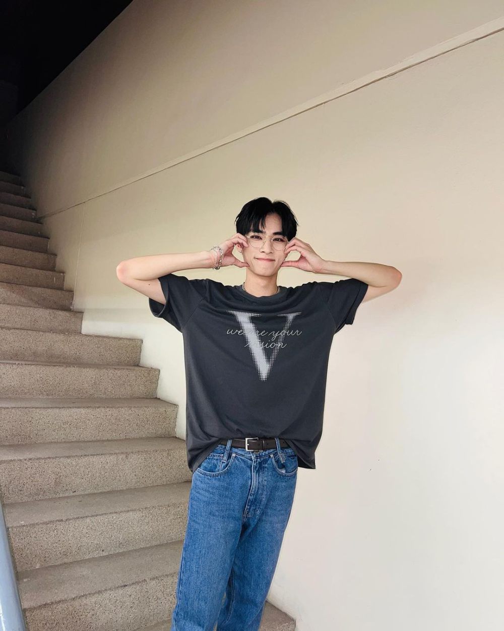 7 Inspirasi Outfit Cowok Mamba ala Xaiojun WayV, Boyfriendable!