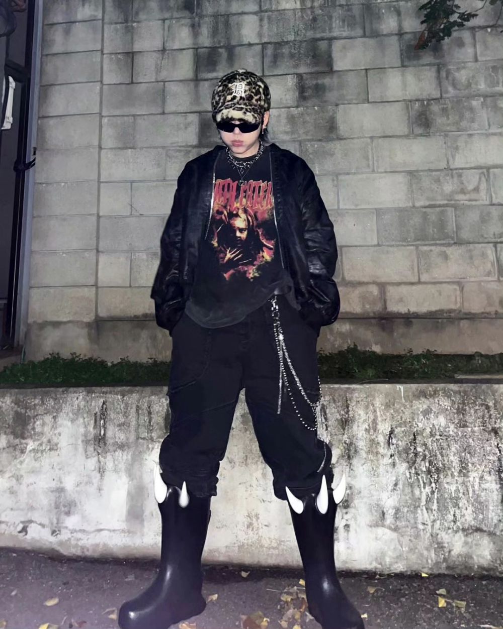 7 Inspirasi OOTD Street Style ala Zico, Tampil Hip dan Swag!