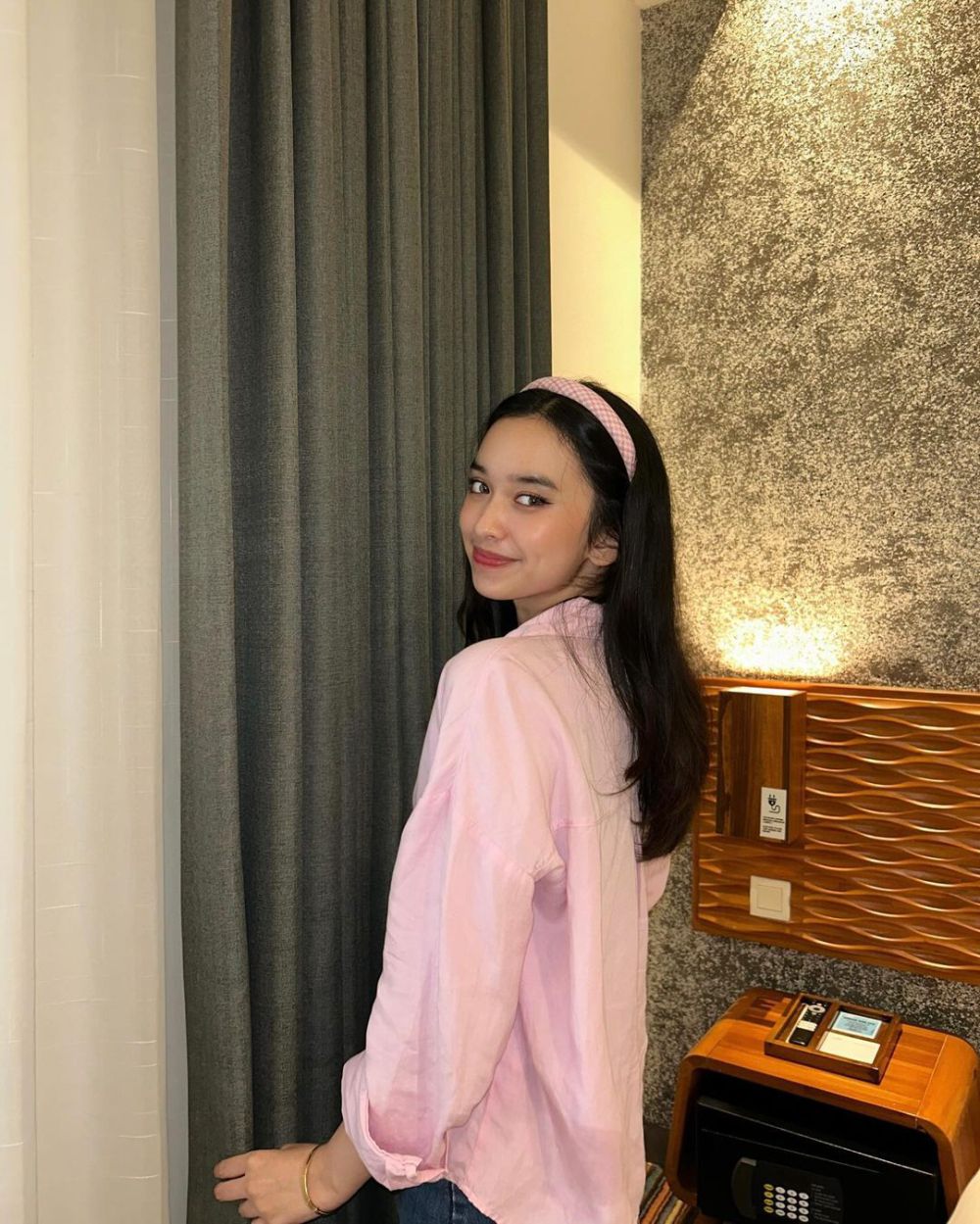 7 Potret Ghassani Valerie Miss Indonesia Sumatra Barat 2024, Cute!