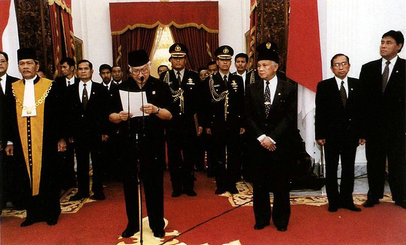 10 Peristiwa Bersejarah di Indonesia yang Terjadi pada Bulan Mei