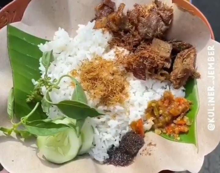 7 Kuliner Malam Menggugah Selera di Sekitar Kampus Unmuh Jember