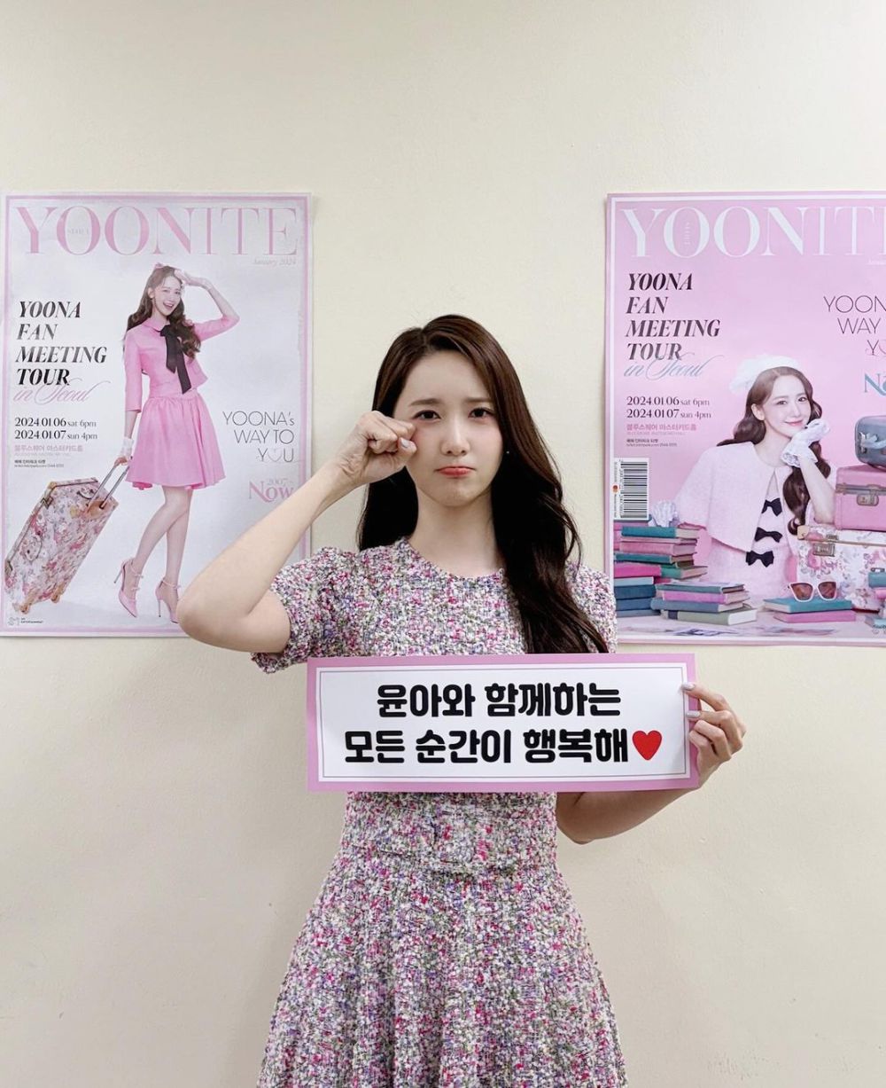 11 Padu Padan Outfit Pink ala Yoona SNSD, So Pretty!