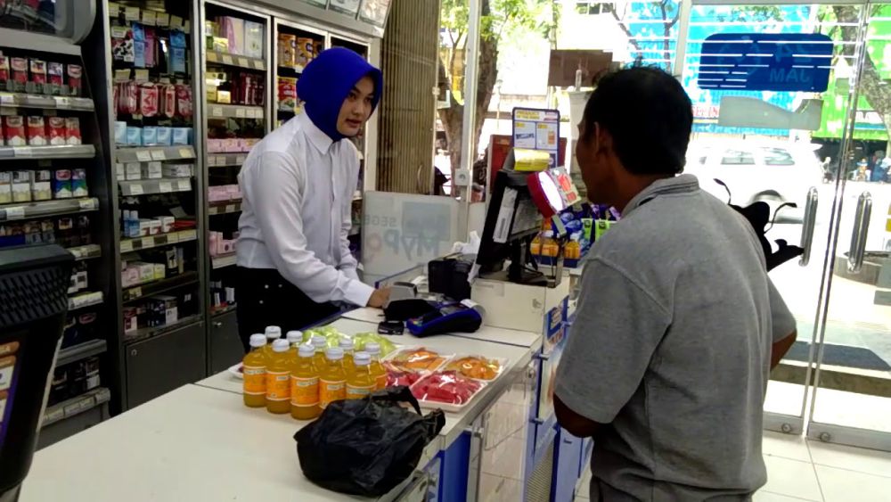 Waspada! Modus Baru Penipuan Kasir di Minimarket Surabaya Terungkap