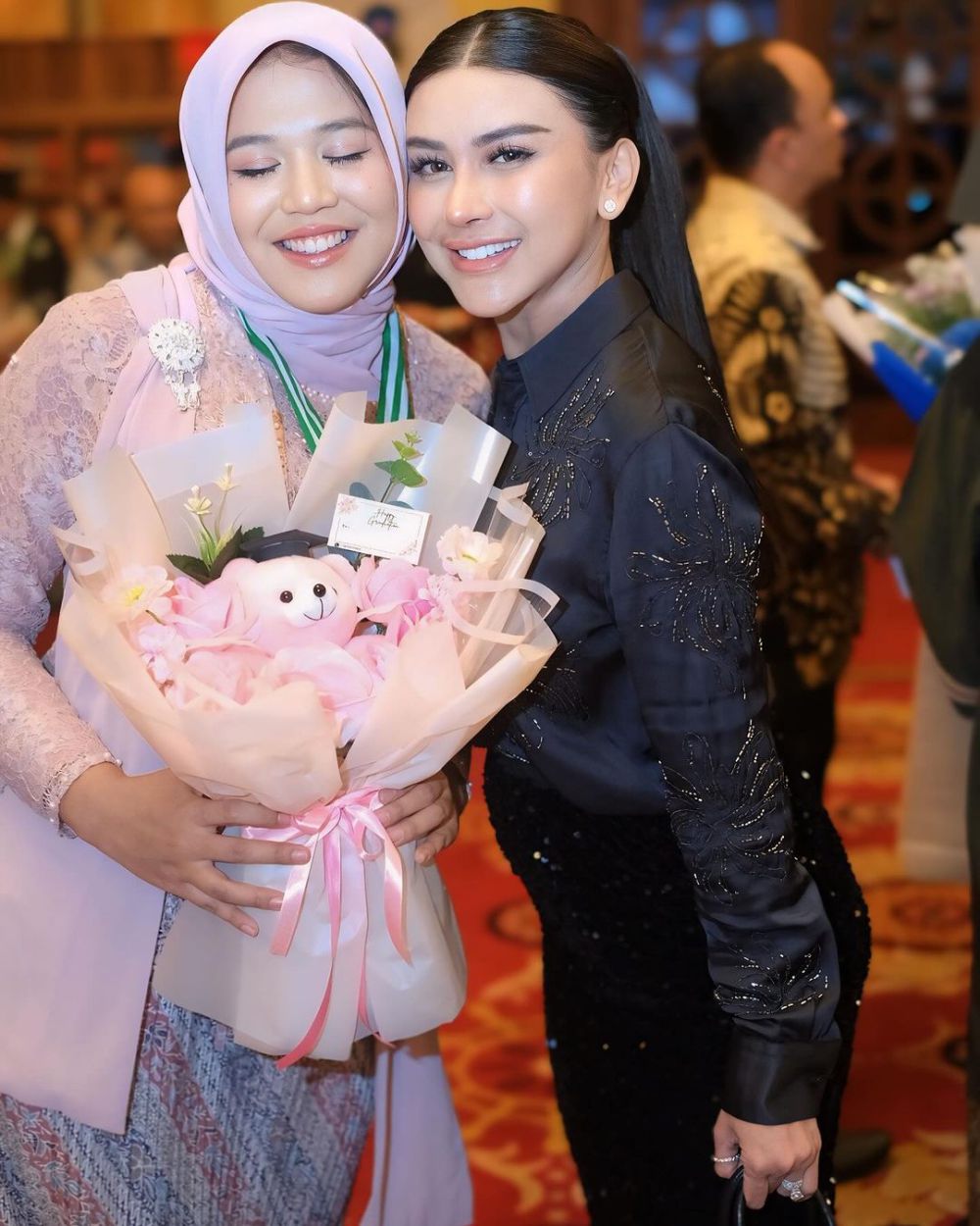 9 Potret Anak Seleb yang Lulus SMA di Tahun 2024