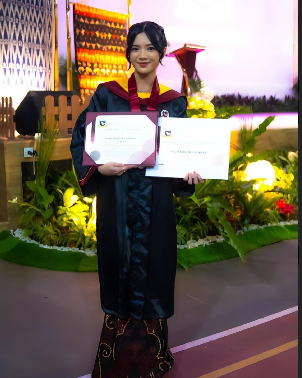 9 Potret Anak Seleb yang Lulus SMA di Tahun 2024