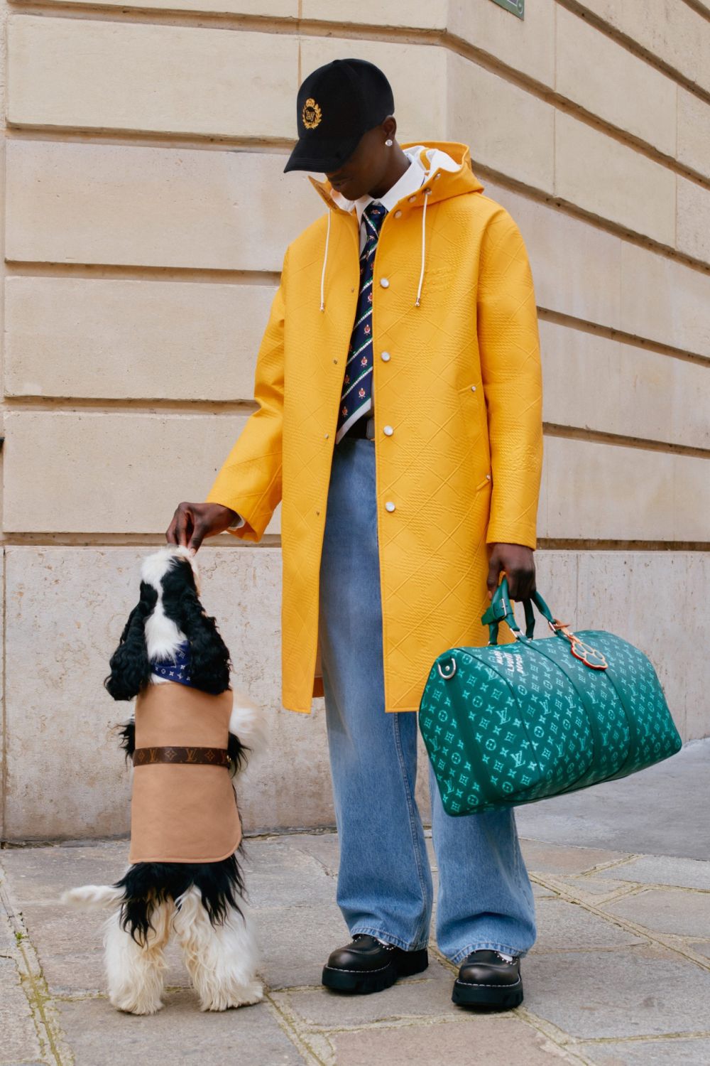 12 Koleksi Louis Vuitton Resort 2025, Preppy dan Dandy!