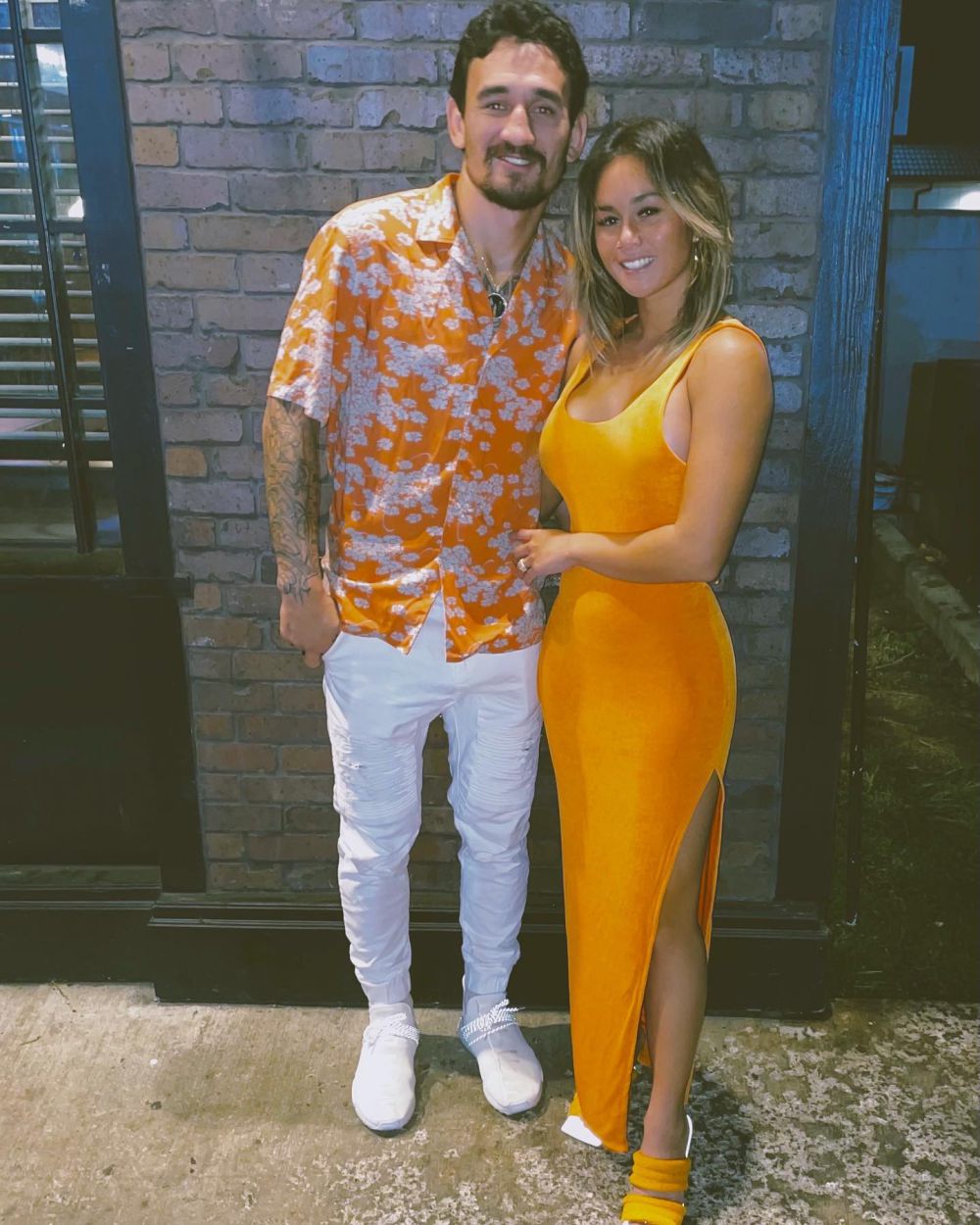 7 Ide Outfit ala Max Holloway yang Manly Abis, Stunning!