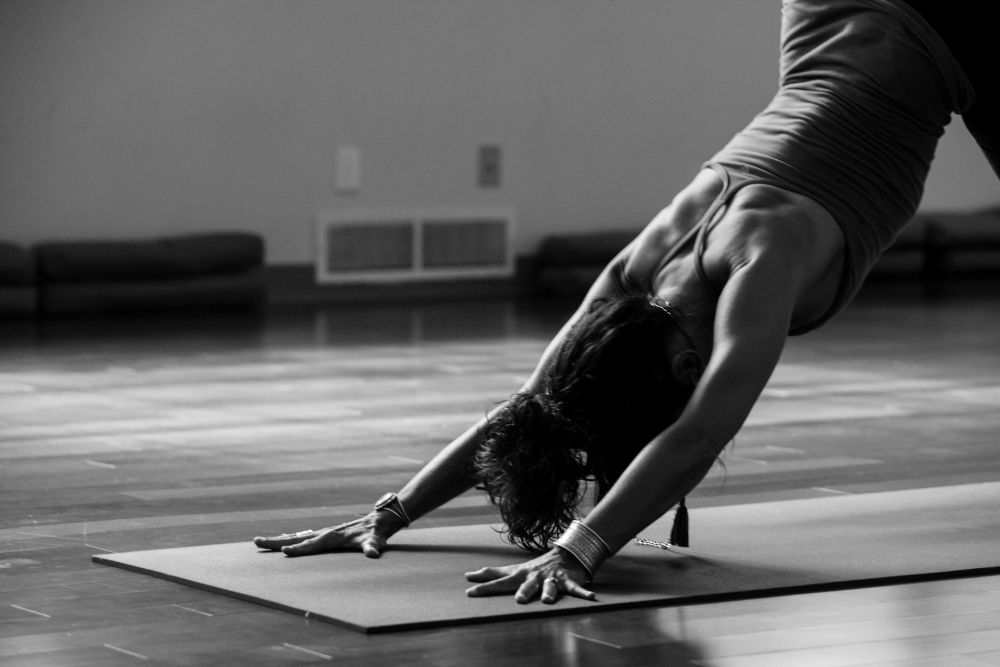 5 Tips Penting Mencegahmu Mengalami Cedera saat Yoga, Yuk Praktikkan!