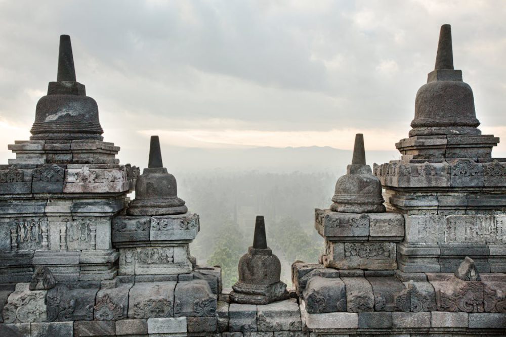 Kenapa Candi Borobudur Tidak Masuk 7 Keajaiban Dunia